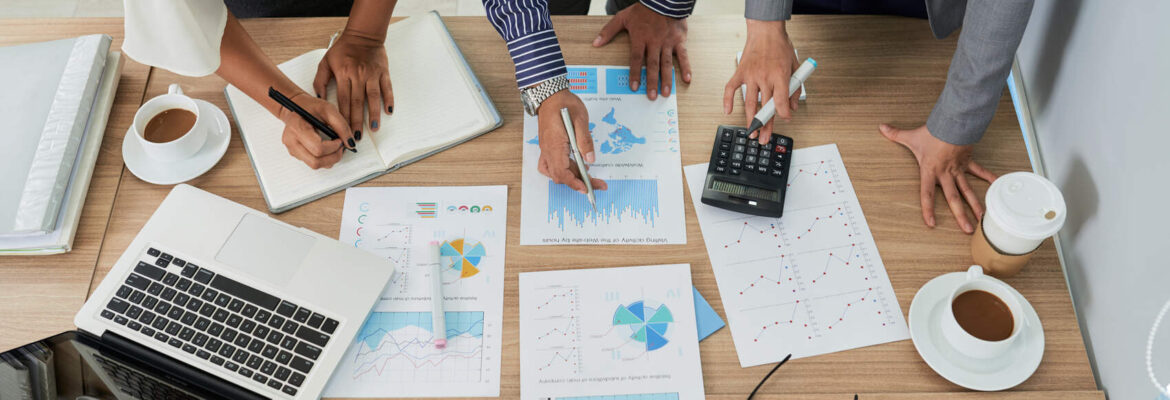 Business Valuation Services in Toronto: Why You Need Them When Selling or Acquiring a Business